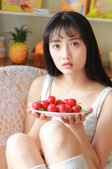 迷人的保姆线观电影